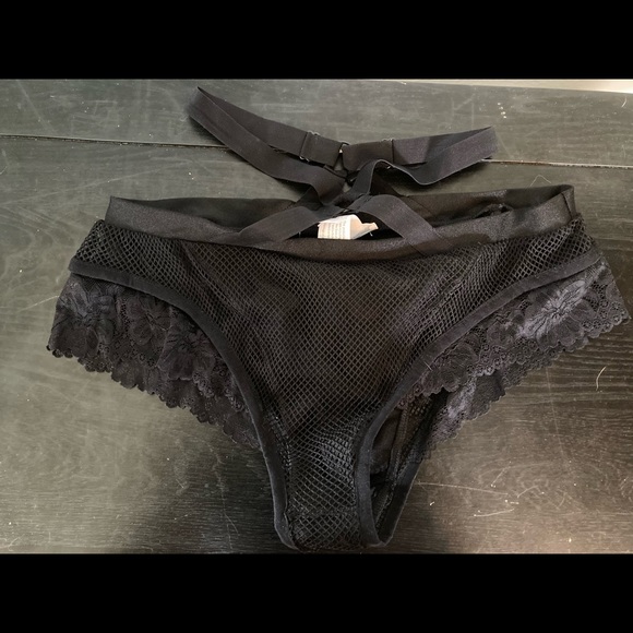 High Waisted Fishnet Lace Strappy Booty Shorts - Picture 1 of 3